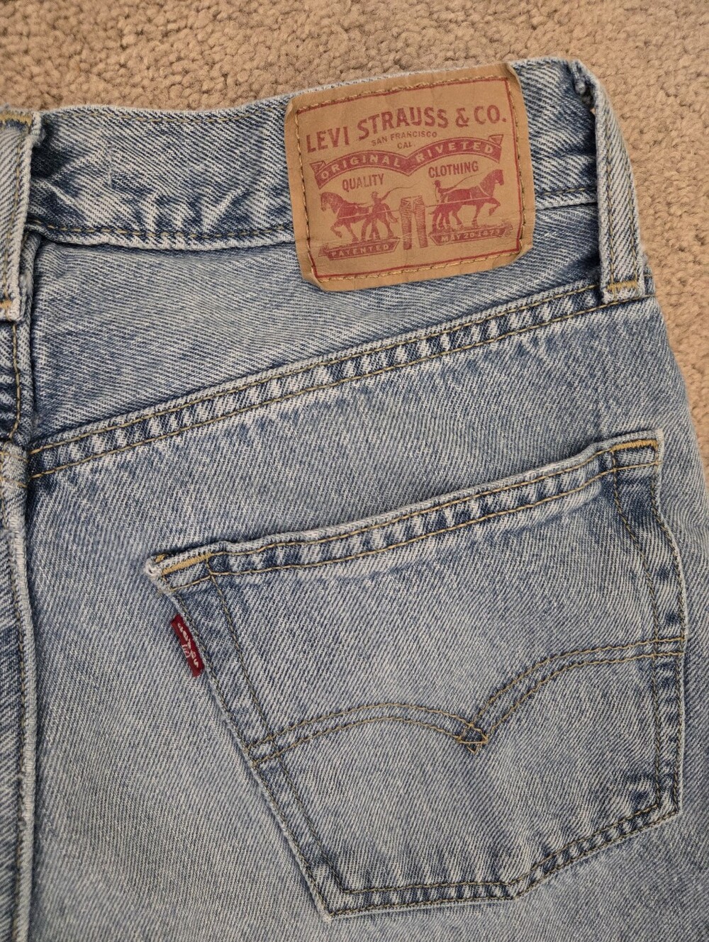 Levi's ‘94 Baggy Bootcut Medium Wash Denim Jeans Womens Size 27 - Picture 6 of 10